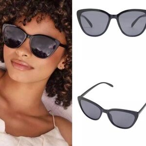 Rachel Zoe Nina UV Protection Cat EYE Sunglasses Black with Pouch NEW